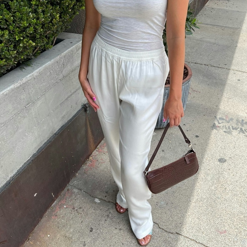 Djerf Avenue Dream Pants in Cloud white  sz S